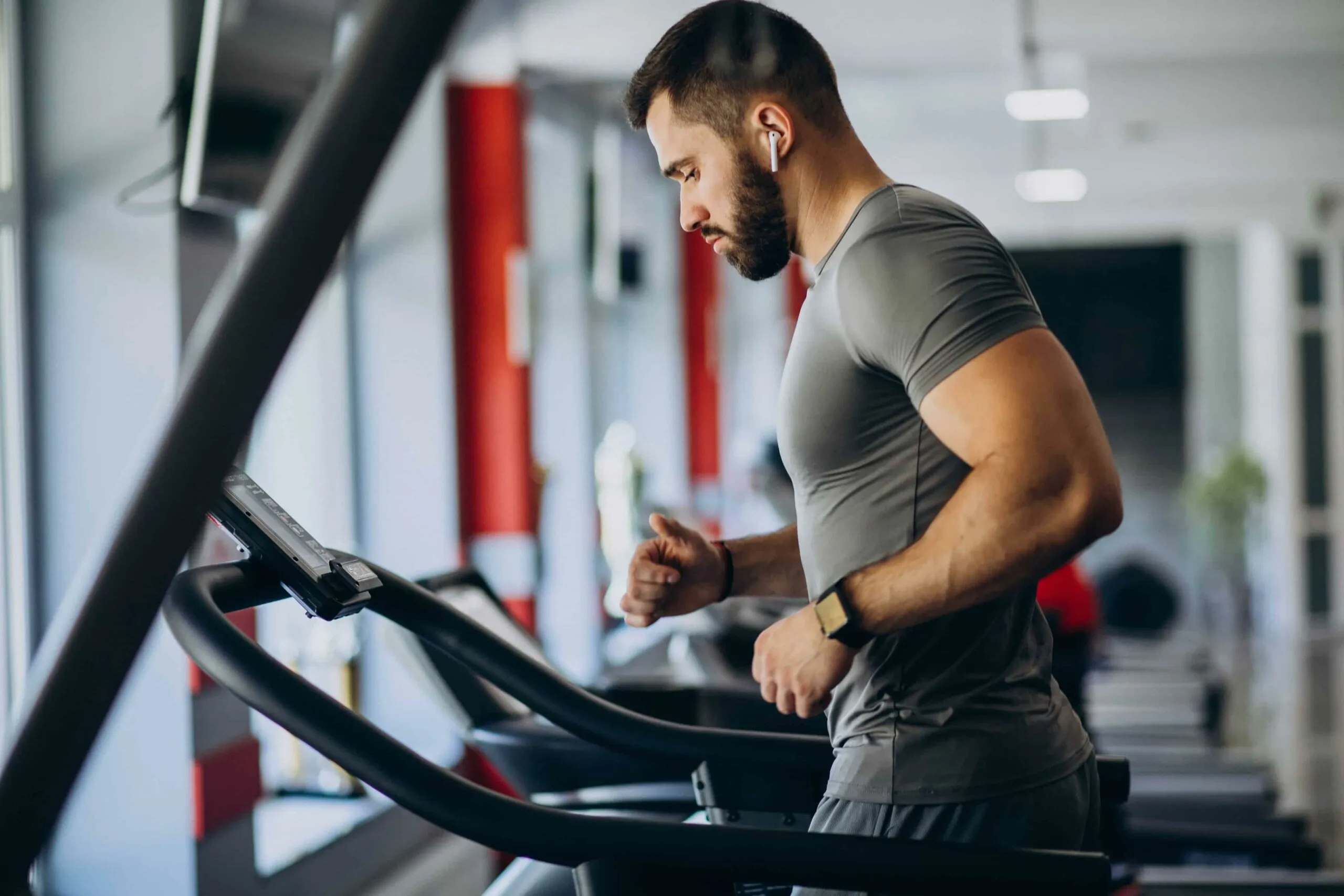 compress-strong-man-training-gym-min-scaled